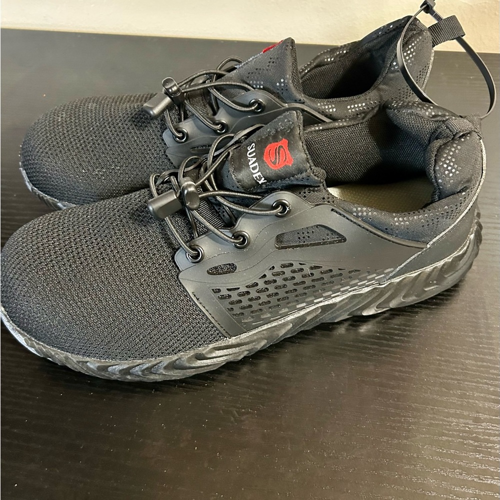 Suadex Steel Toe Sneakers Mens 12 NWT